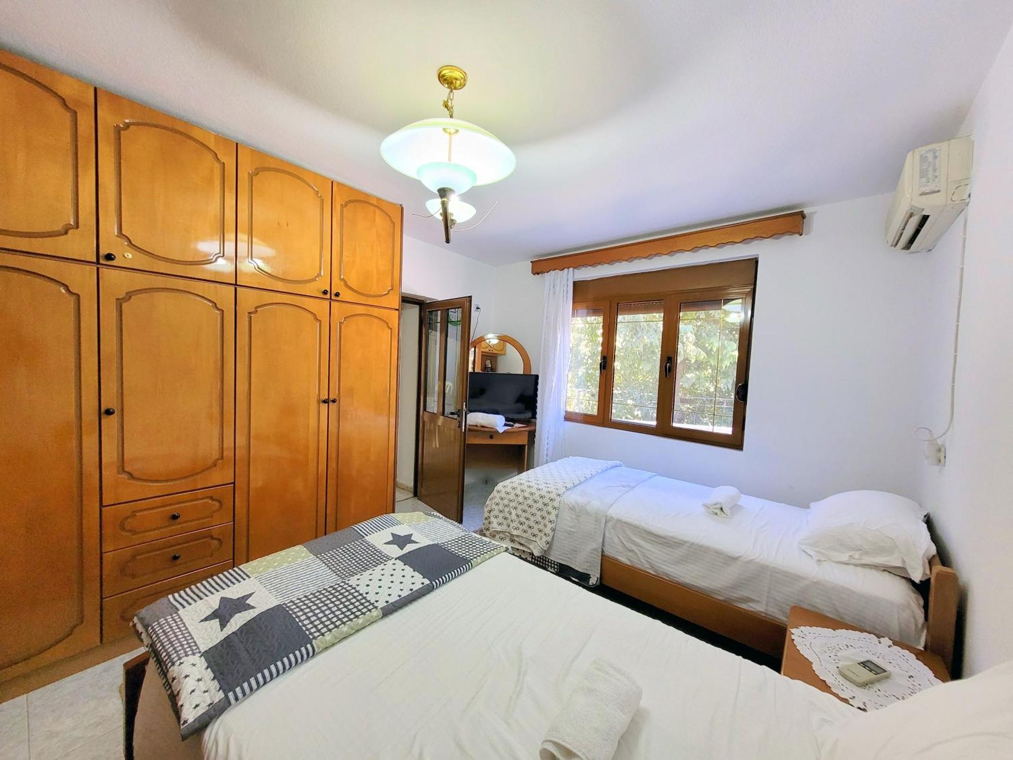 Marbi Guest House Gjirokaster Exterior photo