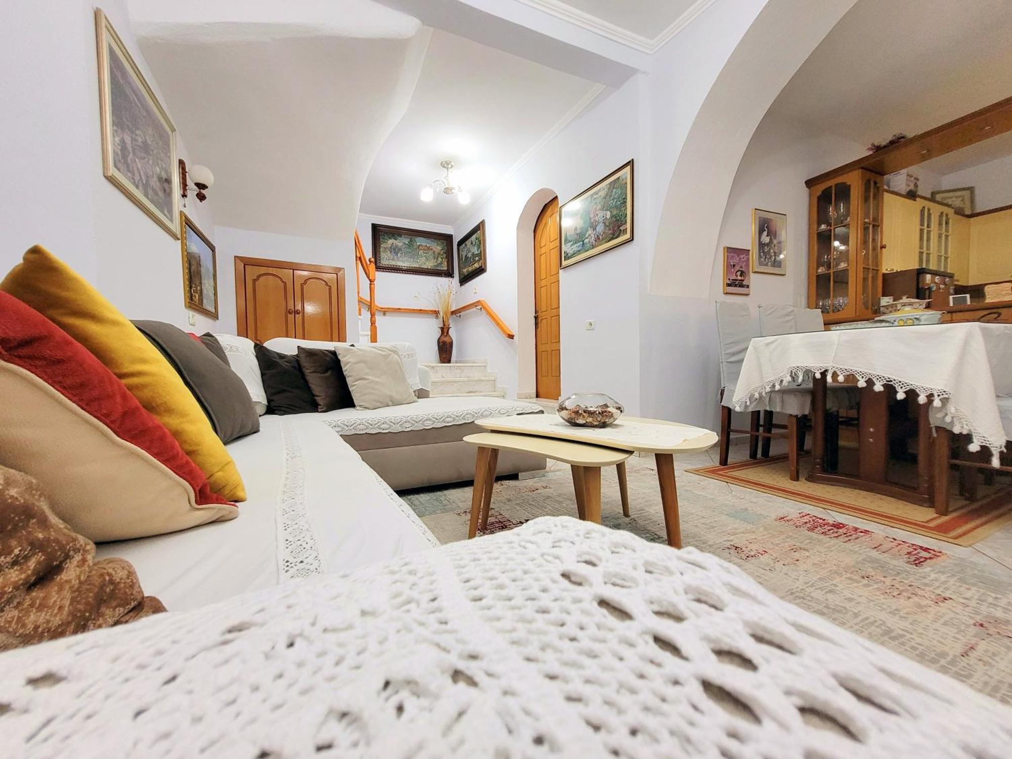 Marbi Guest House Gjirokaster Exterior photo